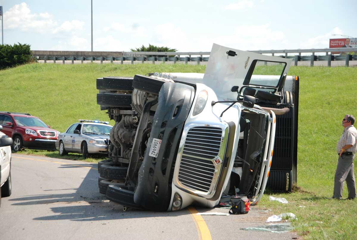 wrecked_truck